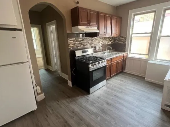 1584 Leslie St, Hillside Twp., NJ 07205