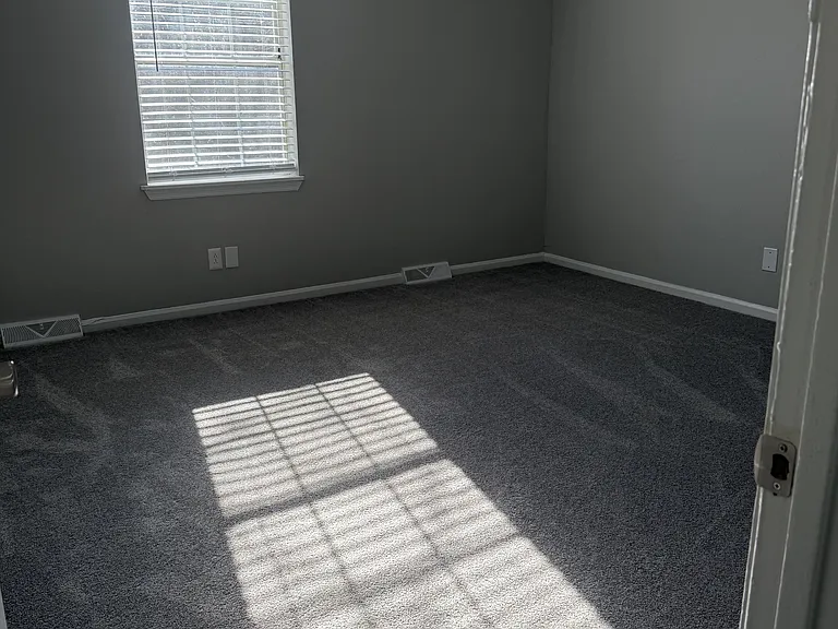 Huntley Ridge East — Photo 10