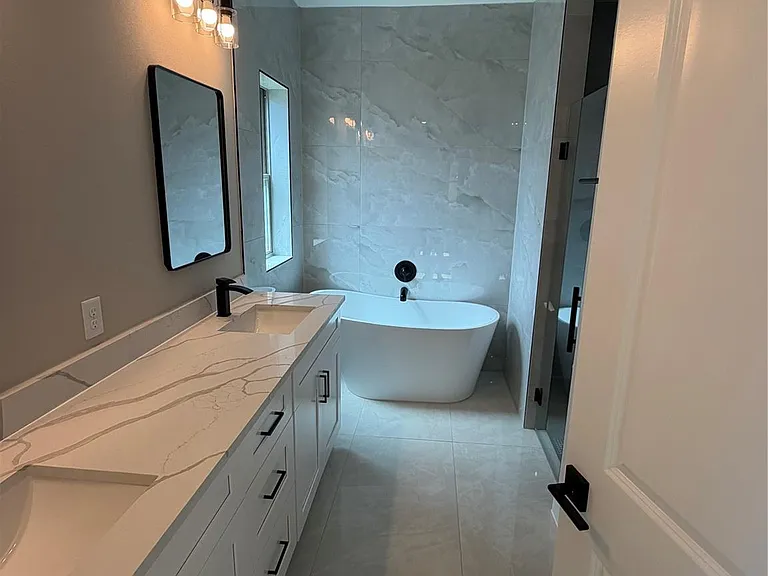 2623 Liguria St — Photo 16