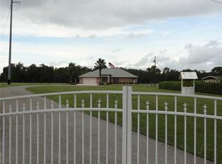 11815 Pine Forest Dr, New Port Richey, FL 34654