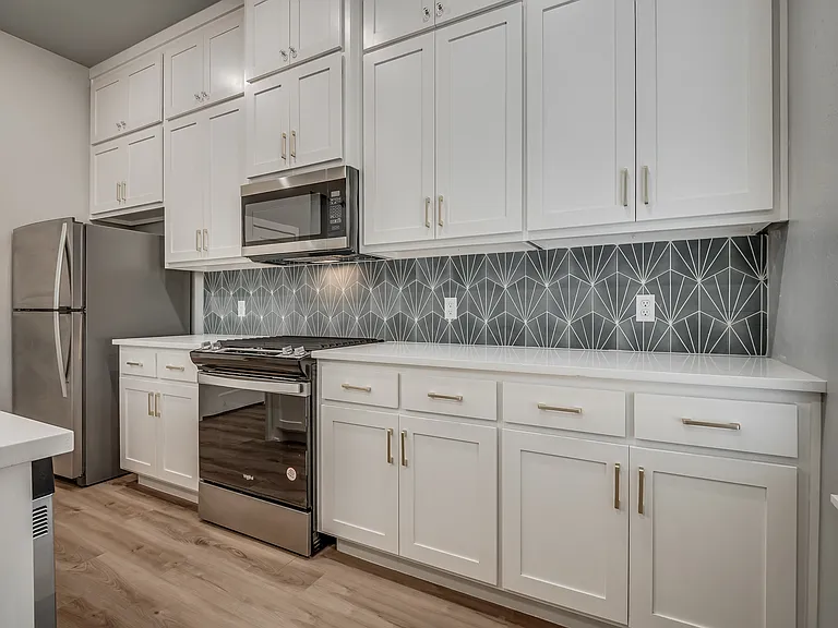11301 N Blackwelder Ave #AA — Photo 5