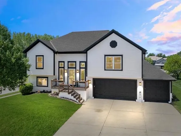 6219 NE 119th Ter, Kansas City, MO 64156