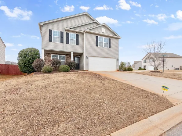 200 Willow Grove Way, Piedmont, SC 29673