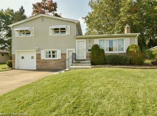 2920 Hamman Dr, Youngstown, OH