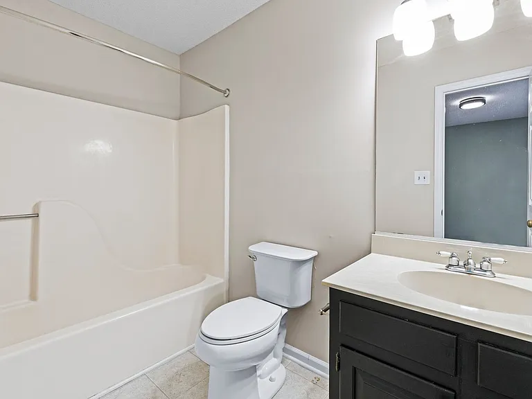 5624 Darrow Dr — Photo 24