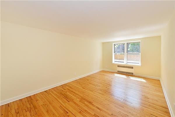 1st image of 6545 Yellowstone Blvd APT 1C
