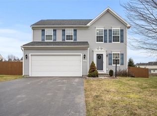 3135 Peacock Cir, Macedon, NY 14502