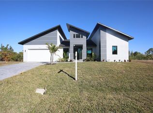 9574 Salt Lake St, Port Charlotte, FL 33981