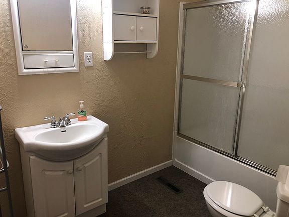 3rd image of 112 S Howard Ave