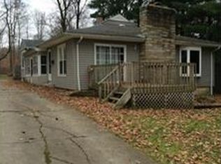 2037 Canfield Rd, Youngstown, OH 44511