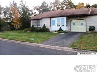 14A Amesbury Rd #64, Whiting, NJ 08759