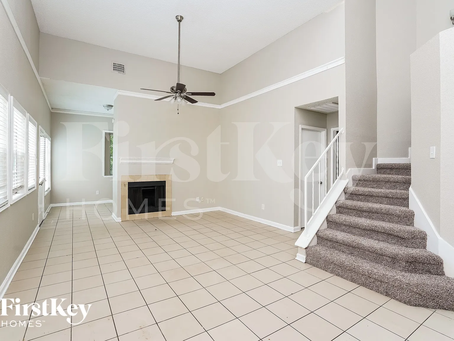 3 bed, 2.0 bath, 1466 sqft, $1,615 — Photo 3
