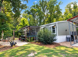 183 SW Kansas St, Fort White, FL 32038