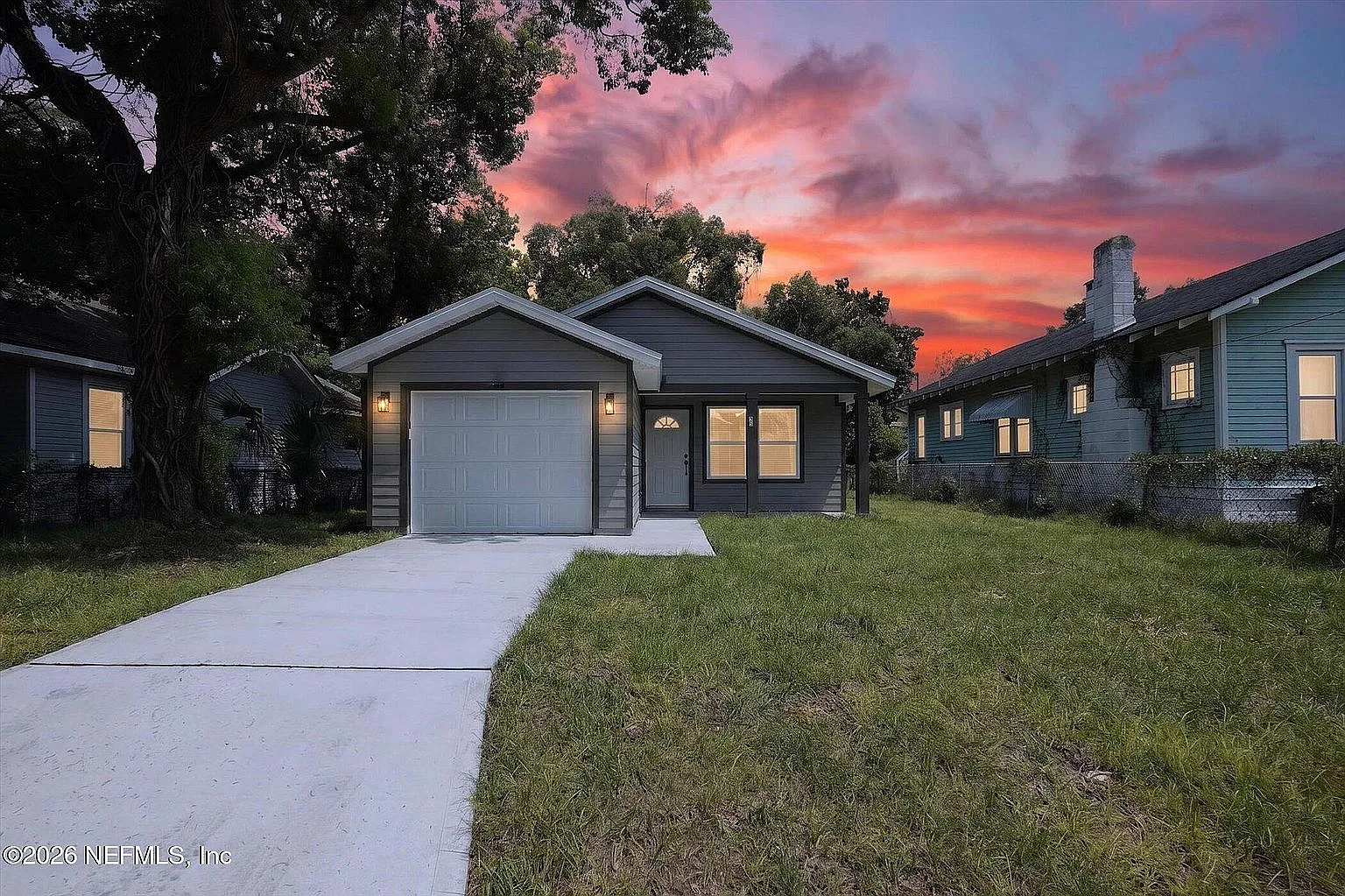 4 bed, 1200 sqft, $1,700 — Photo 2