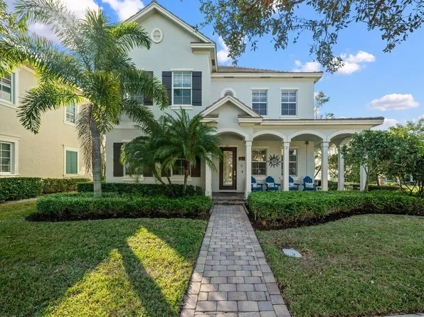 132 Canterbury Place, Jupiter, FL 33458