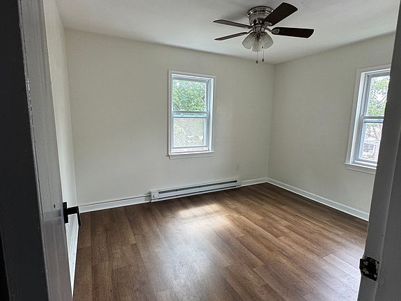5th image of 908 Hamilton Blvd #9