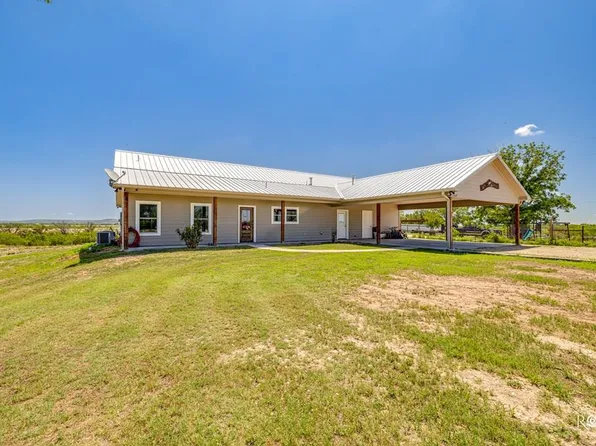 16930 Bur Oak Rd, Carlsbad, TX 76934