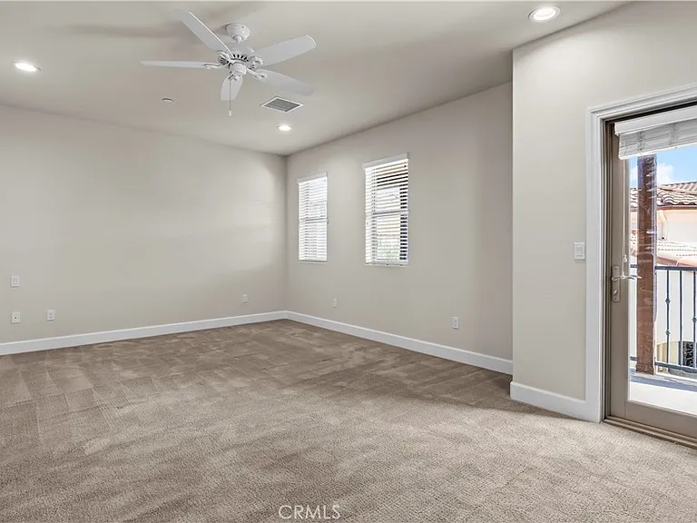 9834 Jersey Ave #11 — Photo 25