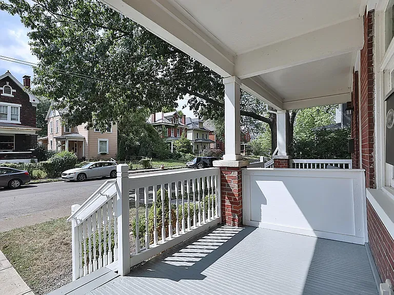 742 Oakwood Ave #742 — Photo 3