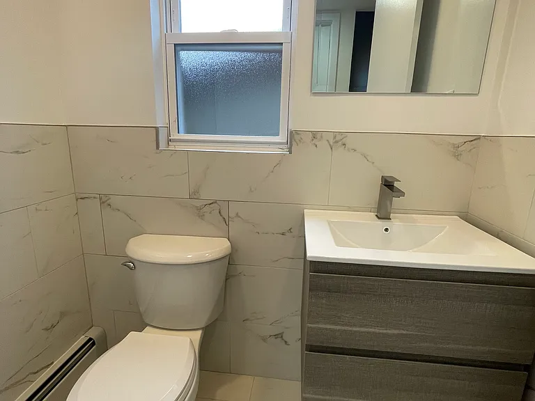 150 Shrady Pl #2 — Photo 5