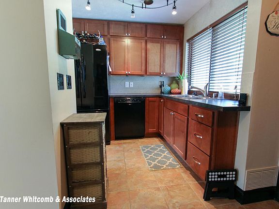 5th image of 6250 Architrave St SE