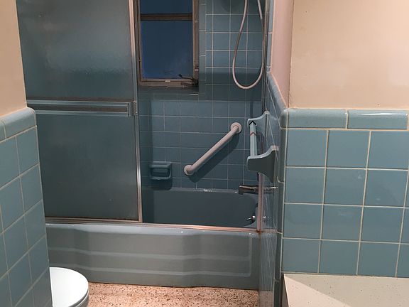 3rd image of 4402 Brandeis Ave