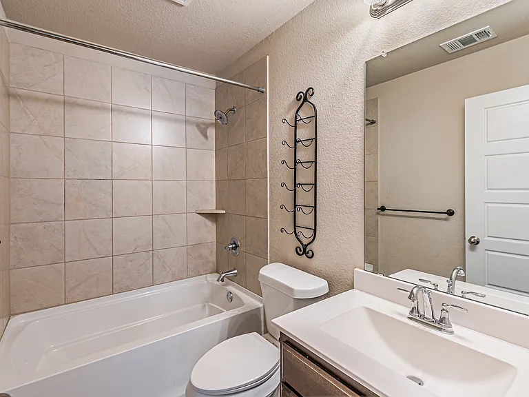 2553 Hadley St — Photo 21