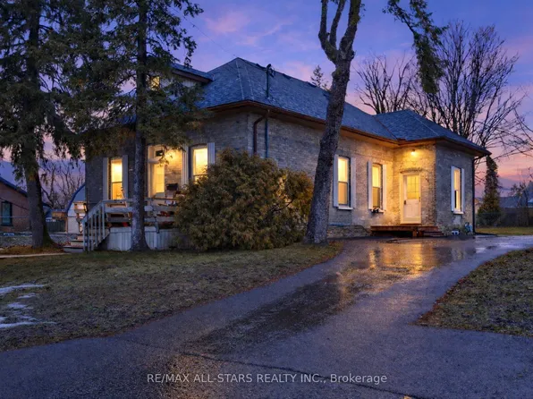 36 Caroline St, Kawartha Lakes, ON K9V 1T1