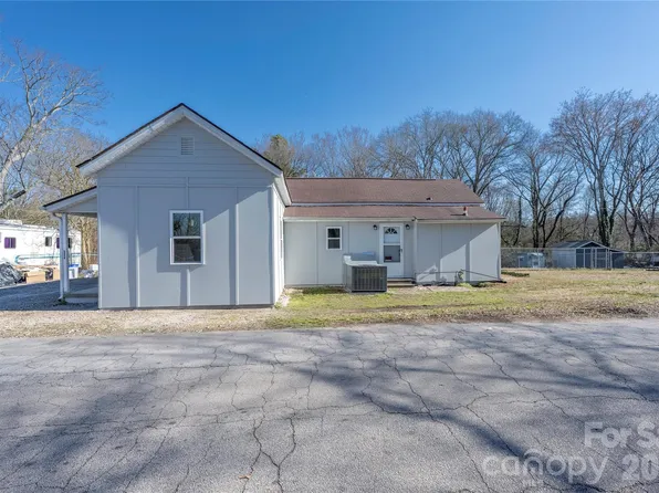 528 6th St #24, Chester, SC 29706
