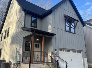 8974 Fuller Rd, Chattanooga, TN 37421