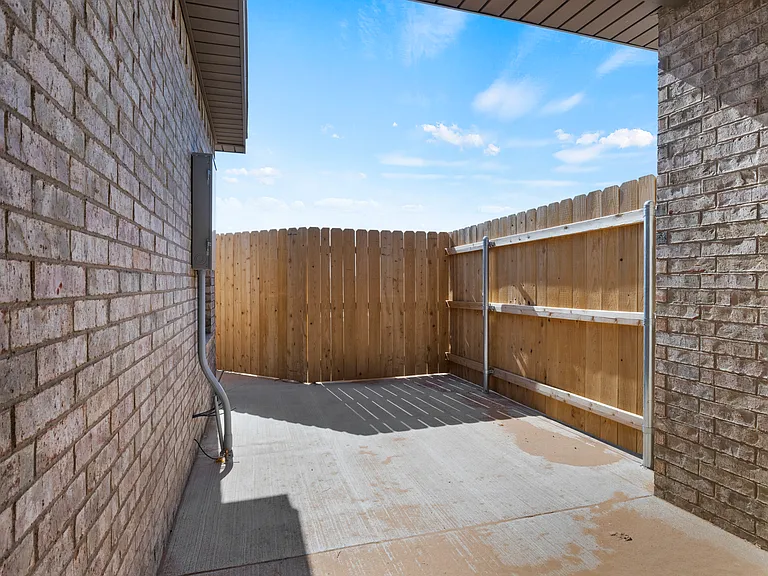 5856 Virginia Ave — Photo 27