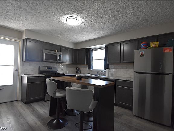 5th image of 616 Poland Ave