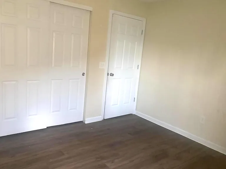 5134 SW 41st St — Photo 5