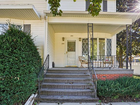 4th image of 290 Williams St