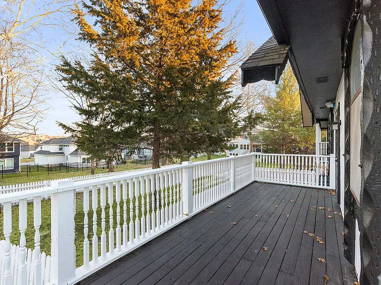 15721 Quivira Rd — Photo 22