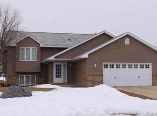 810 Bohemia St, New Prague, MN 56071