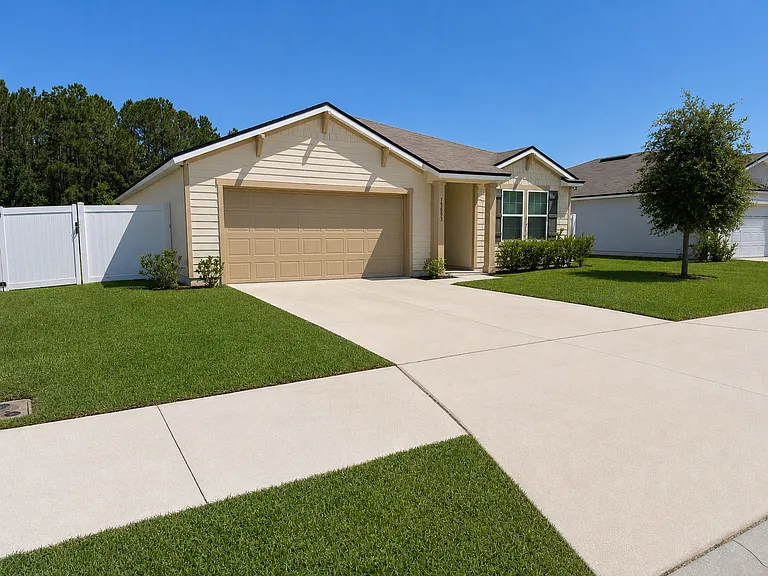 15657 Palfrey Chase Dr — Photo 3