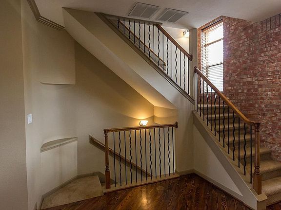 4th image of 2723 La Branch St