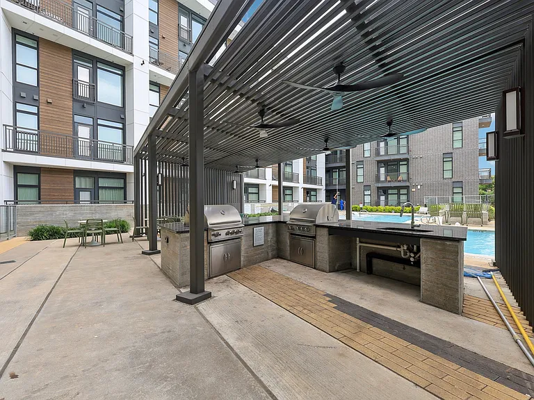 Revl Med Center — Photo 52