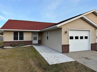 538 Lemon Arbor Dr, Evansville, WI 53536
