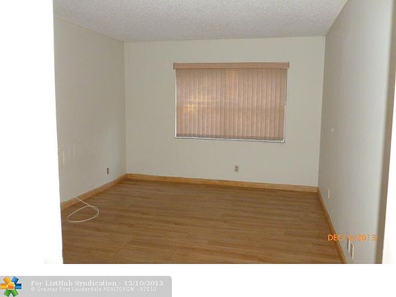 5th image of 7060 Nova Dr APT 101C