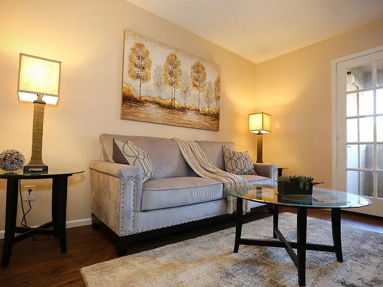 10134 W Mohawk Ln — Photo 15