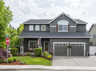 882 N 26th Ave, Cornelius, OR 97113
