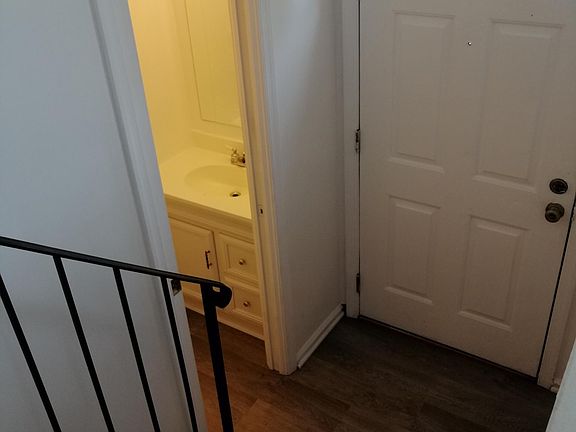 3rd image of 15256 Wentwood Ln