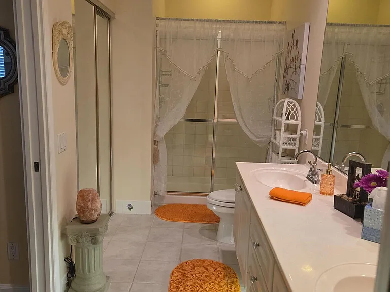58 Tall Oaks Cir — Photo 18