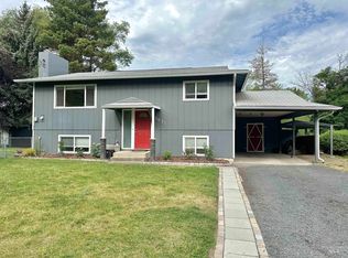 1033 El Cajon St, Moscow, ID 83843