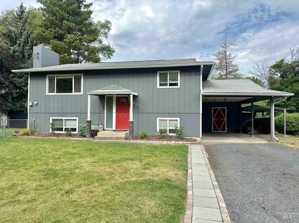 1033 El Cajon St, Moscow, ID 83843