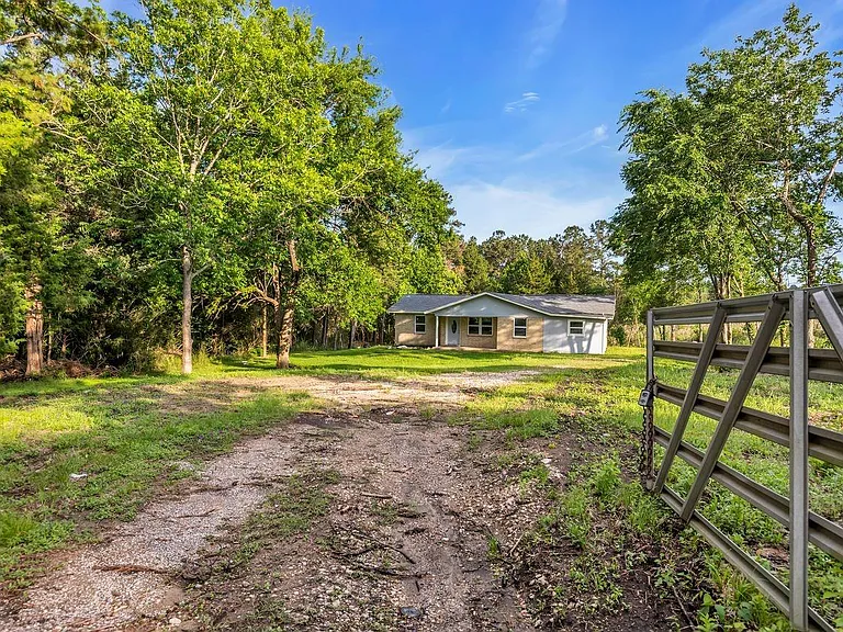 2470 State Highway 150 W — Photo 38
