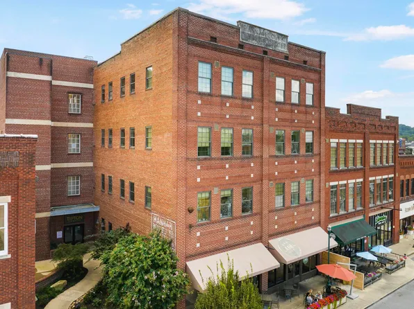 116 Tipton St #306, Johnson City, TN 37604