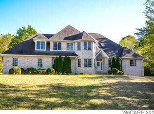 5011 Brookhill Ln, Lima, OH 45807